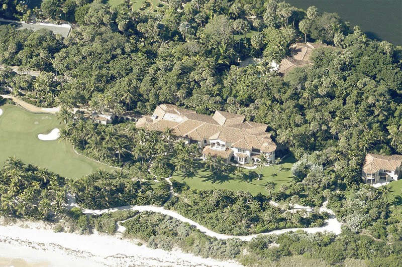 Pecahkan Rekor, Miliarder Larry Ellison Beli Rumah Rp2,5 Triliun di Palm Beach Florida